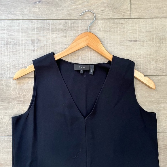 THEORY a-line v-neck black sleeveless blouse in Rosalina crepe size XS - Picture 12 of 13